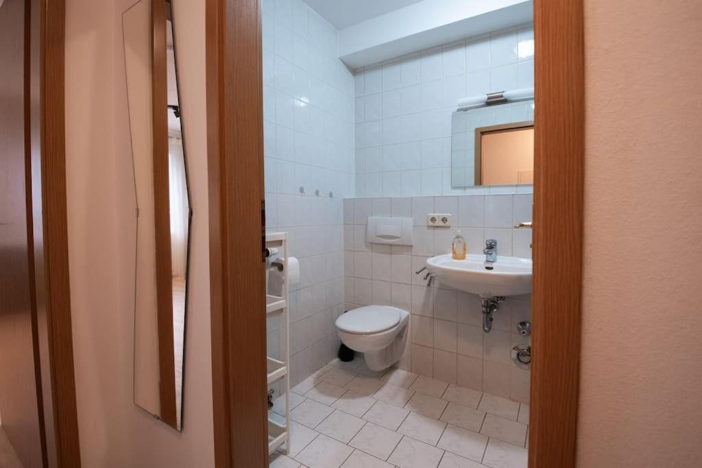 Moderne Einraumwohnung In Mit Netflix Zugang Apartment Leipzig