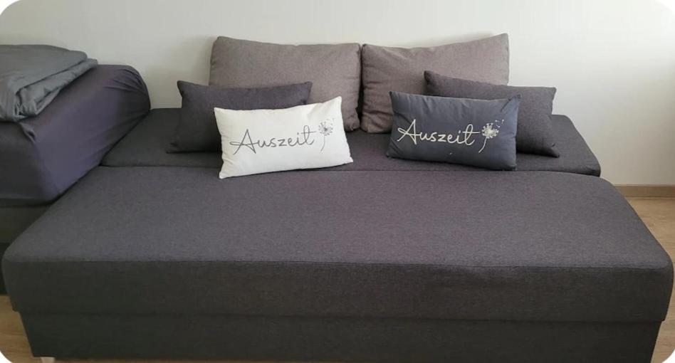 Moderne Einraumwohnung In Mit Netflix Zugang * Leipzig